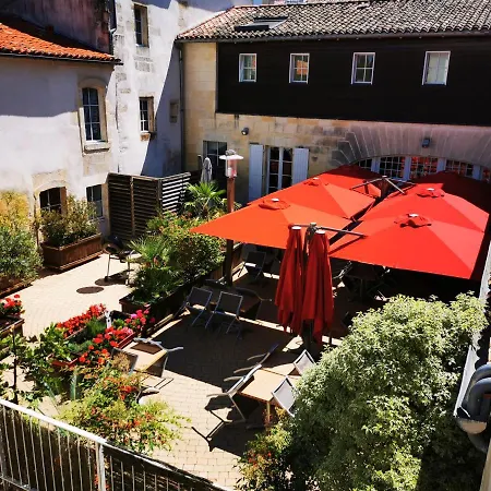 オテル レストラン ル リオン ドール ホテル