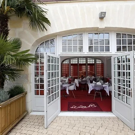 מלון Restaurant Le Lion D'or Gémozac