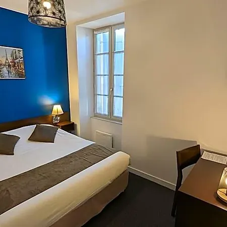 Hotel Restaurant Le Lion D'or 2*